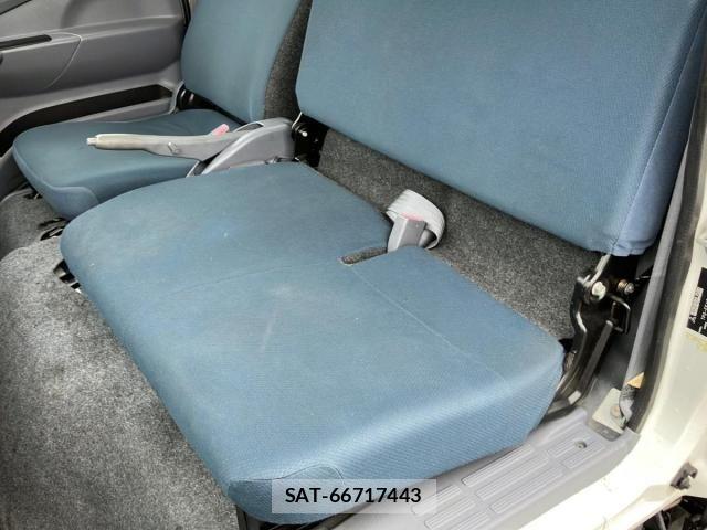 Nissan ATLAS 2014-01 7356834-18