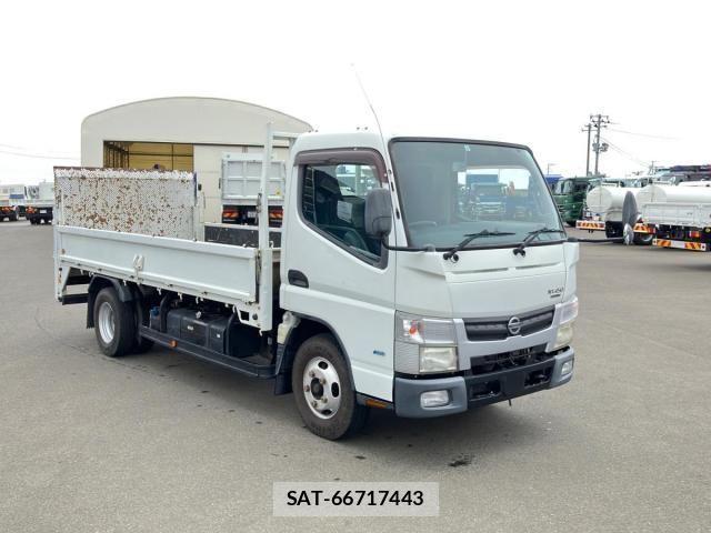 Nissan ATLAS 2014-01 7356834-1