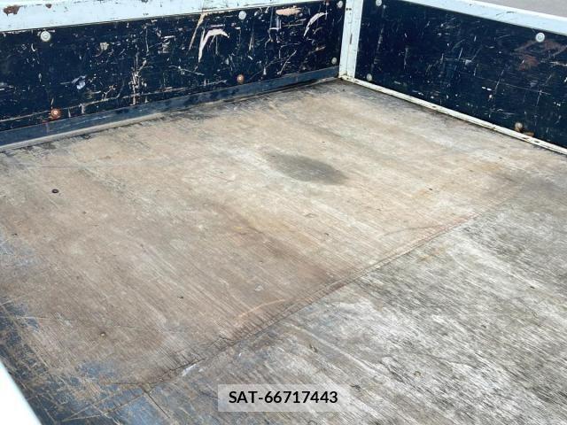 Nissan ATLAS 2014-01 7356834-7