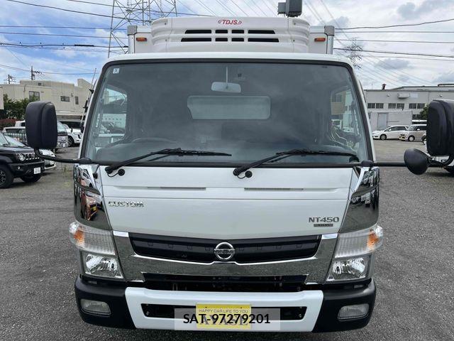 Nissan ATLAS 2019-04 7356838-1