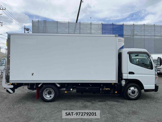 Nissan ATLAS 2019-04 7356838-2