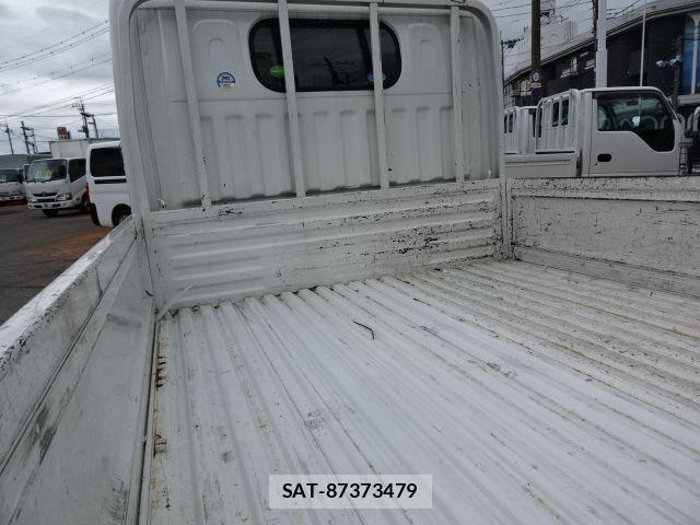 Nissan ATLAS 2015-12 7356832-8