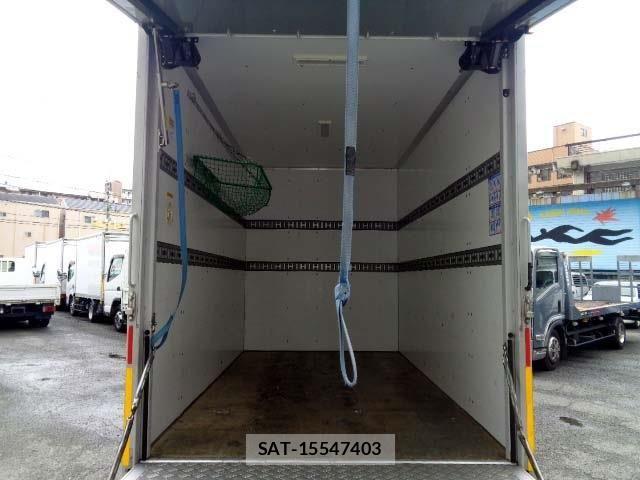 Nissan ATLAS 2015-05 7391381-11