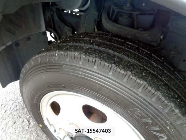 Nissan ATLAS 2015-05 7391381-18