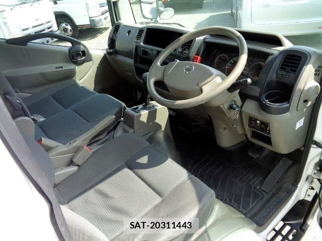 Nissan ATLAS 2015-05 7391377-2