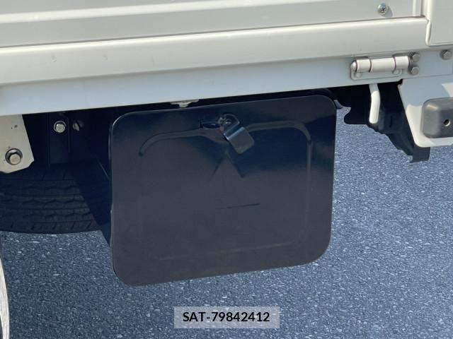 Nissan ATLAS 2020-06 7499548-12