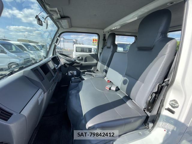Nissan ATLAS 2020-06 7499548-14