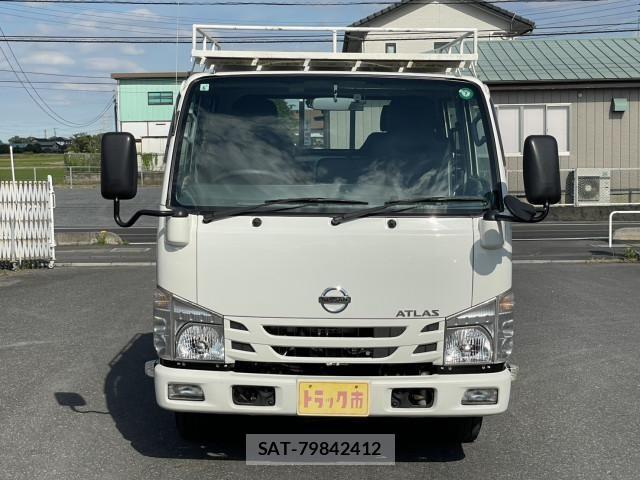 Nissan ATLAS 2020-06 7499548-1