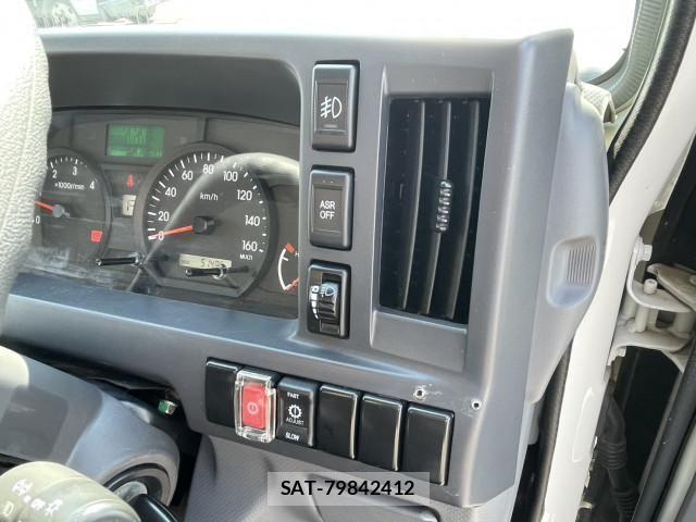 Nissan ATLAS 2020-06 7499548-26