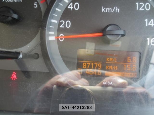 Nissan ATLAS 2015-05 7499556-15
