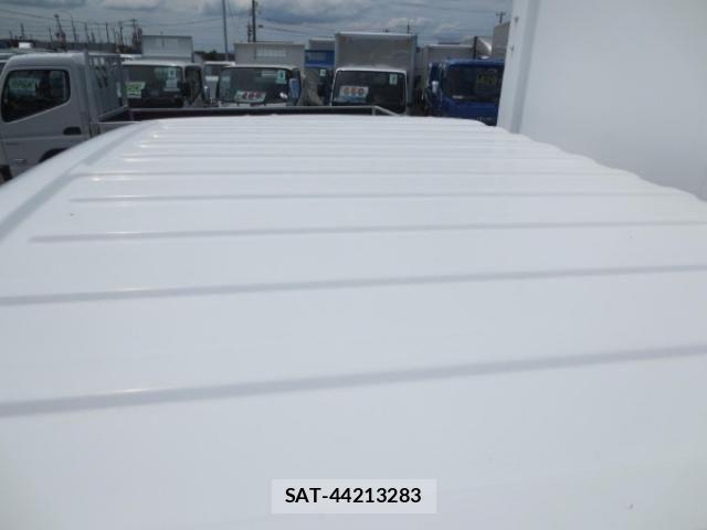 Nissan ATLAS 2015-05 7499556-16