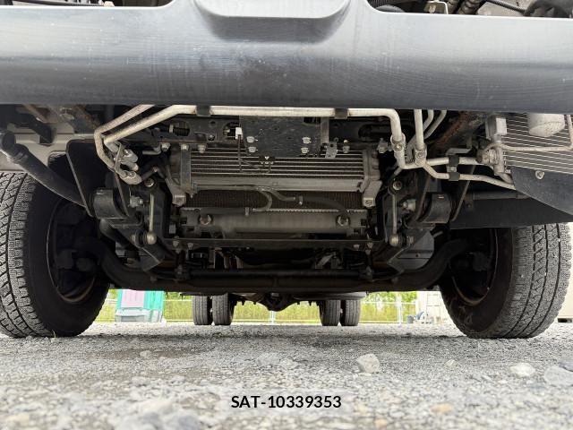 Nissan ATLAS 2016-12 7499553-9