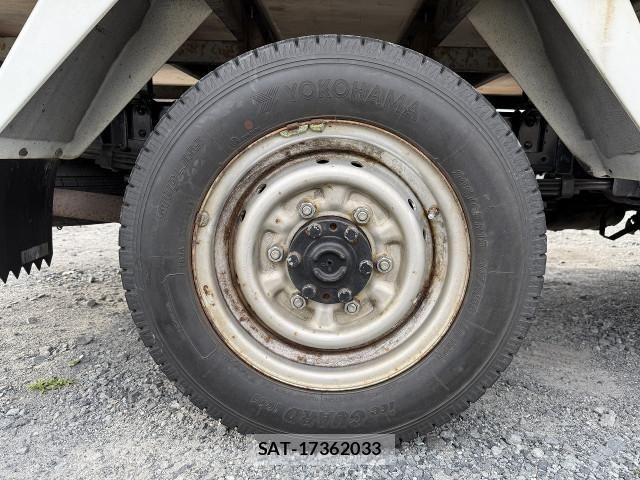 Nissan ATLAS 2010-03 7499550-12