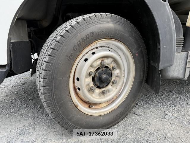 Nissan ATLAS 2010-03 7499550-13