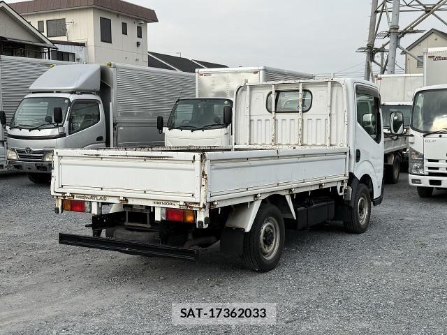Nissan ATLAS 2010-03 7499550-1