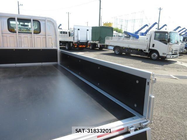 Nissan ATLAS 2026-04 7499544-10
