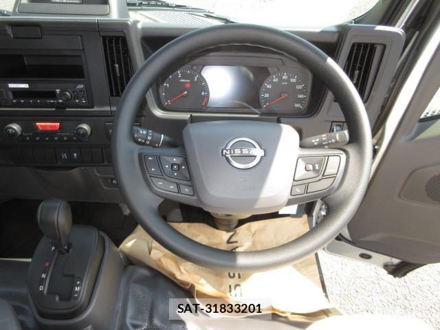 Nissan ATLAS 2026-04 7499544-14