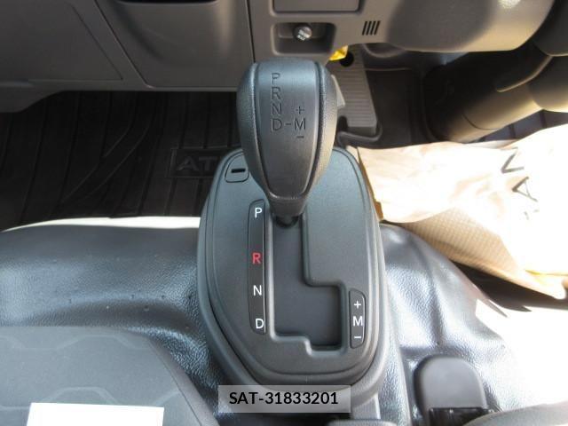 Nissan ATLAS 2026-04 7499544-20