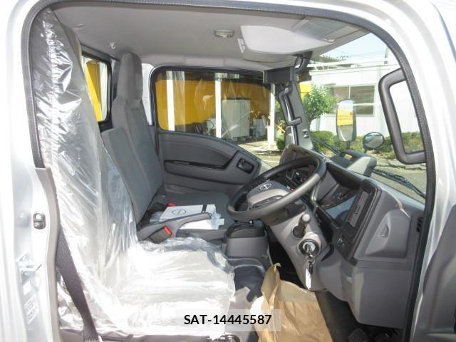 Nissan ATLAS 2026-04 7499545-13