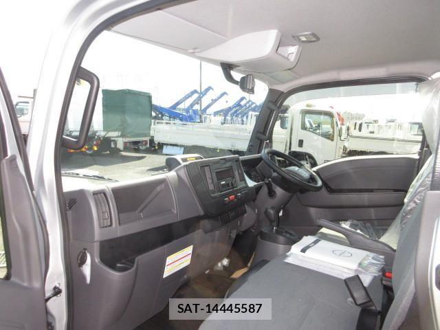 Nissan ATLAS 2026-04 7499545-20