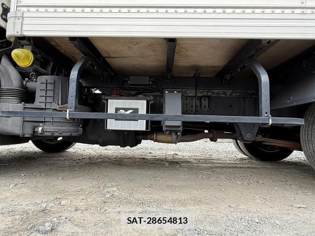 Nissan ATLAS 2019-02 7499554-9