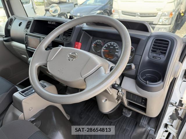 Nissan ATLAS 2019-02 7499554-15