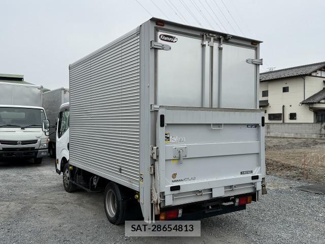 Nissan ATLAS 2019-02 7499554-27