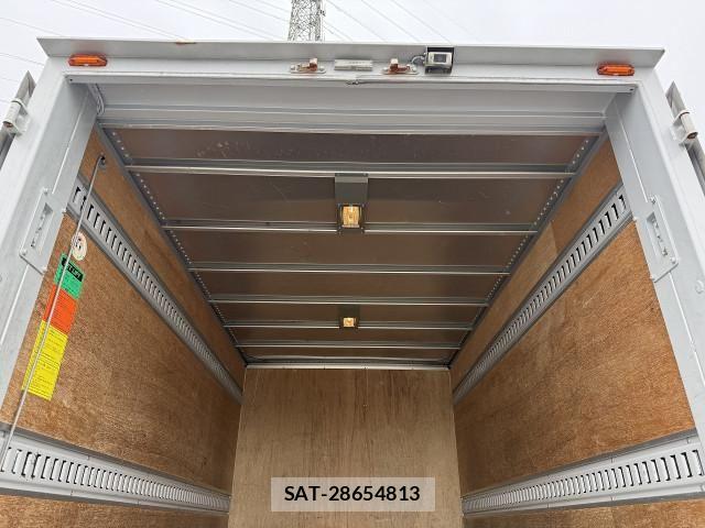 Nissan ATLAS 2019-02 7499554-5