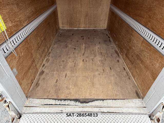 Nissan ATLAS 2019-02 7499554-6