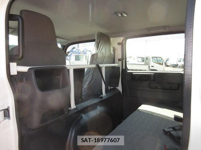Nissan ATLAS 2026-04 7499543-22