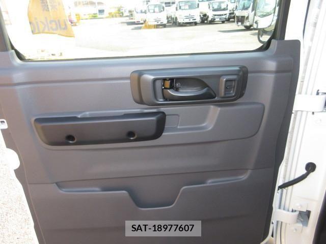 Nissan ATLAS 2026-04 7499543-24