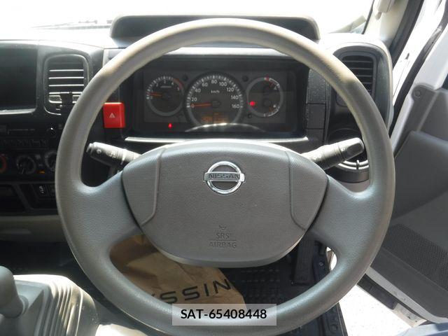 Nissan ATLAS 2013-03 7499552-14