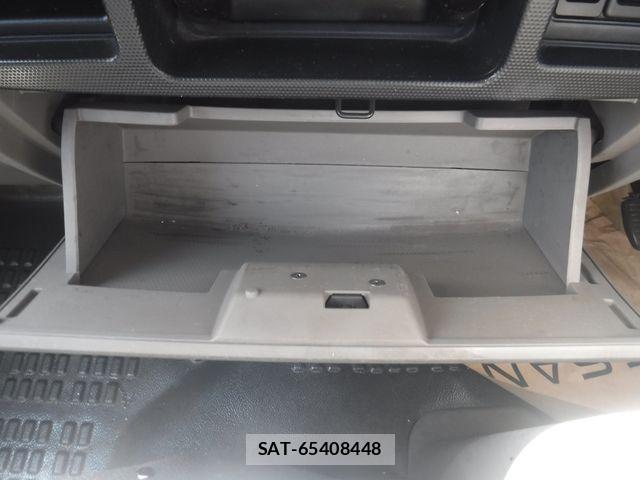 Nissan ATLAS 2013-03 7499552-17