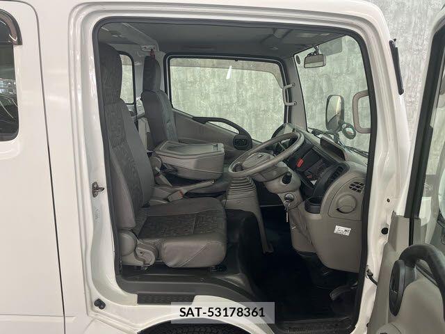 Nissan ATLAS 2020-03 7615019-3
