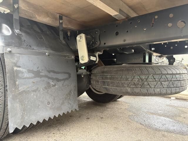 Nissan ATLAS 2021-02 7606784-9