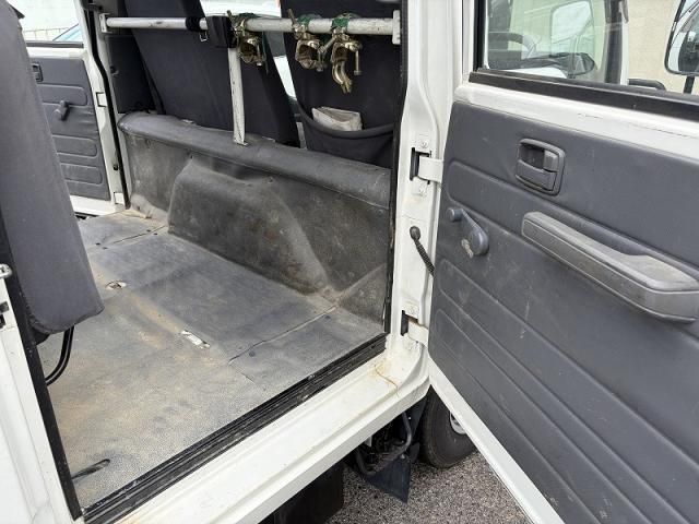 Nissan ATLAS 2021-02 7606784-16