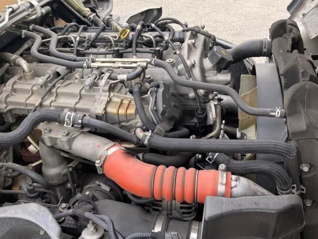 Nissan ATLAS 2015-03 7606779-15