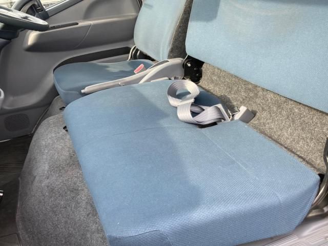 Nissan ATLAS 2015-03 7606779-17
