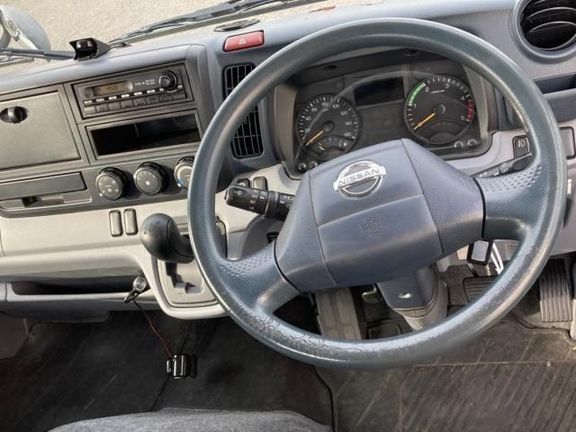 Nissan ATLAS 2015-03 7606779-18