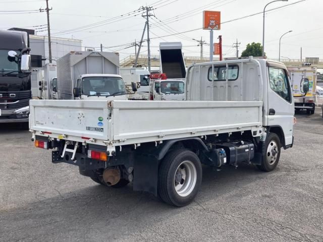 Nissan ATLAS 2015-03 7606779-2