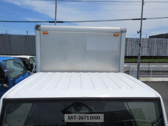Nissan ATLAS 2014-02 7720857-9