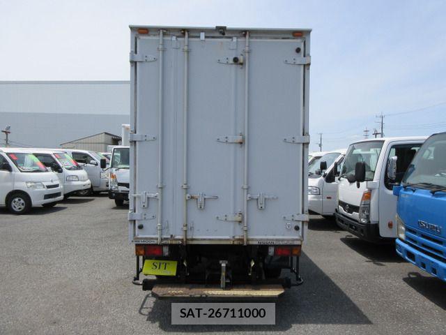 Nissan ATLAS 2014-02 7720857-2