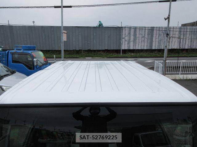 Nissan ATLAS 2012-05 7720851-9