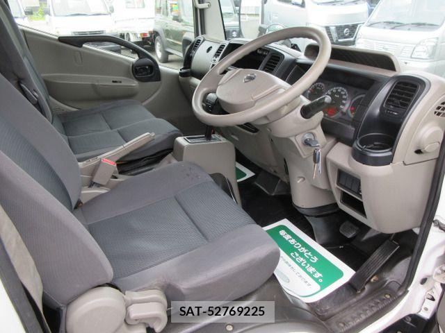 Nissan ATLAS 2012-05 7720851-13