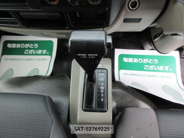 Nissan ATLAS 2012-05 7720851-18