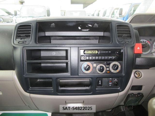 Nissan ATLAS 2015-03 7720858-12