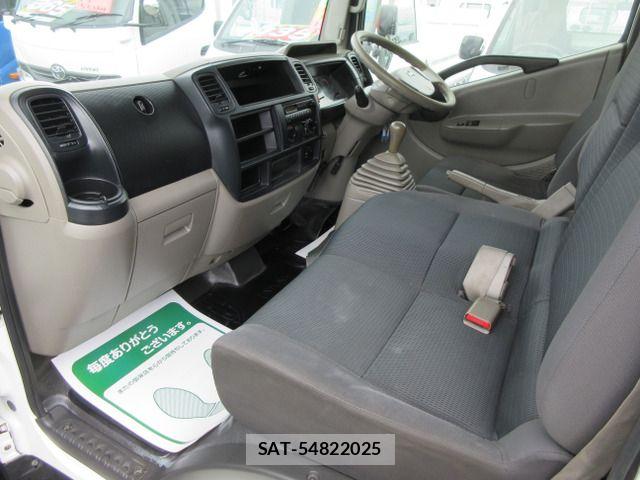 Nissan ATLAS 2015-03 7720858-14