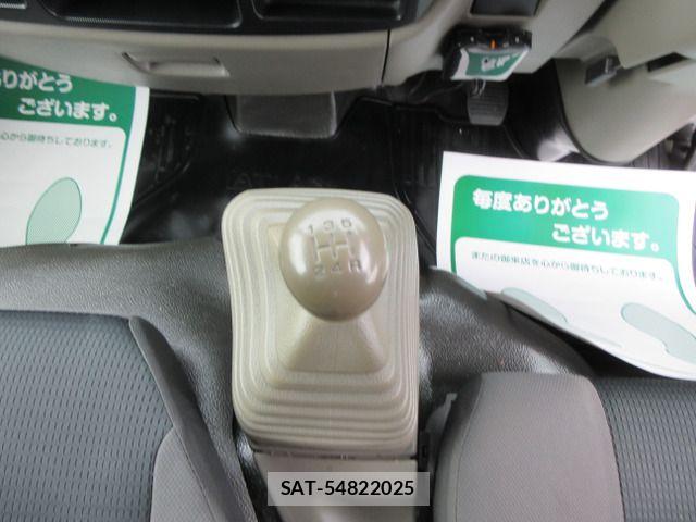 Nissan ATLAS 2015-03 7720858-18