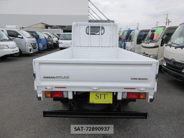 Nissan ATLAS 2013-12 7720854-2