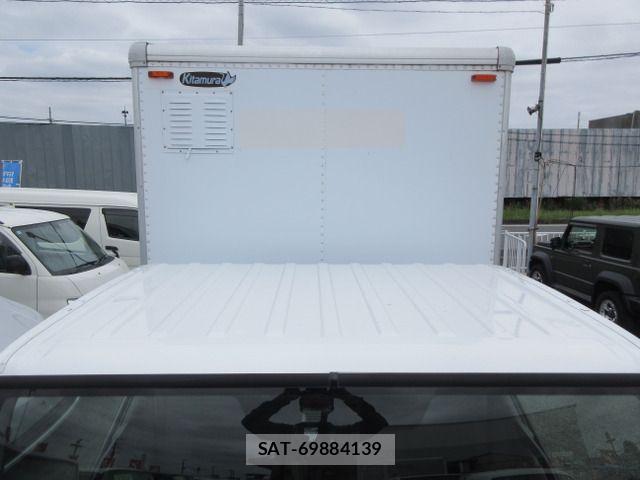 Nissan ATLAS 2015-10 7720853-9